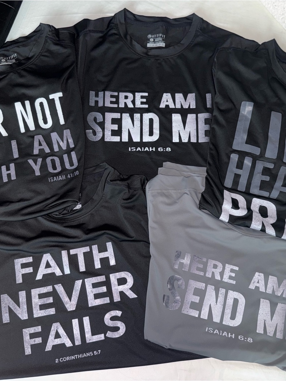 Here Am I Send Me Short-Sleeve Graphic Tee - Black